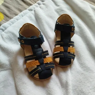 Sandales garçon Freemouss taille 24 